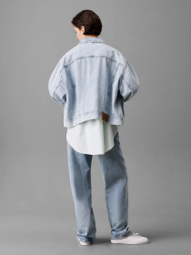 Джинсова куртка Calvin Klein Jeans модель J20J225186-1AA Джинсова куртка Calvin Klein Jeans модель J20J225186-1AA Фото