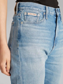 Прямі джинси Calvin Klein Jeans модель J20J225124-1A4 Фото