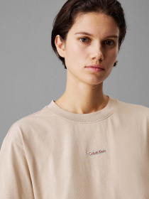 Платье-футболка Calvin Klein Jeans модель J20J225289-PF0 Фото