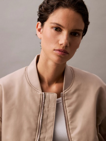 Бомбер Calvin Klein Jeans Ls Filled Nylon модель 00040WL591-PCF Фото