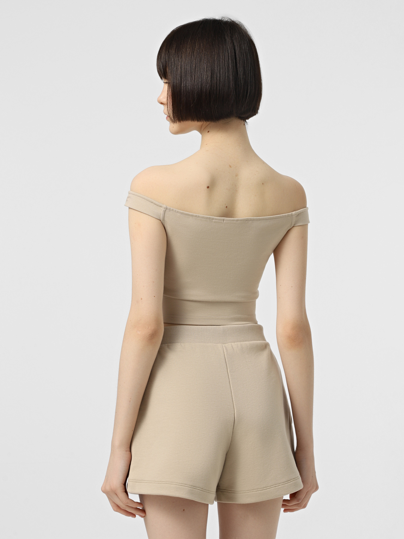 Топ Calvin Klein Jeans модель J20J225542-PF0 Топ Calvin Klein Jeans модель J20J225542-PF0 Фото