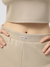 Шорты Calvin Klein Jeans модель J20J225525-PF0 Фото