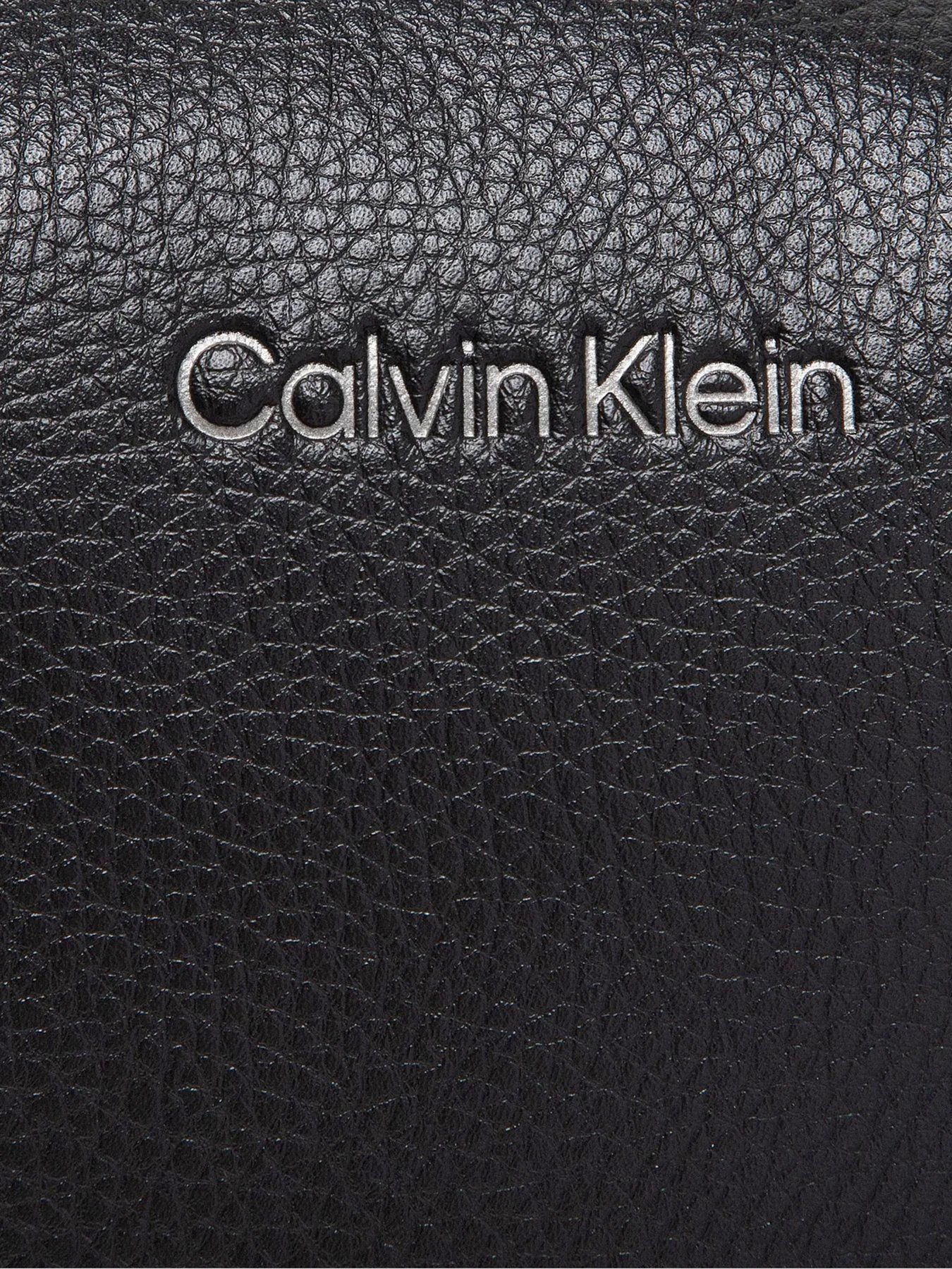 Мессенджер Calvin Klein модель K50K508695-BAX Фото