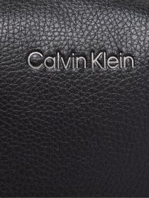 Мессенджер Calvin Klein модель K50K508695-BAX Фото