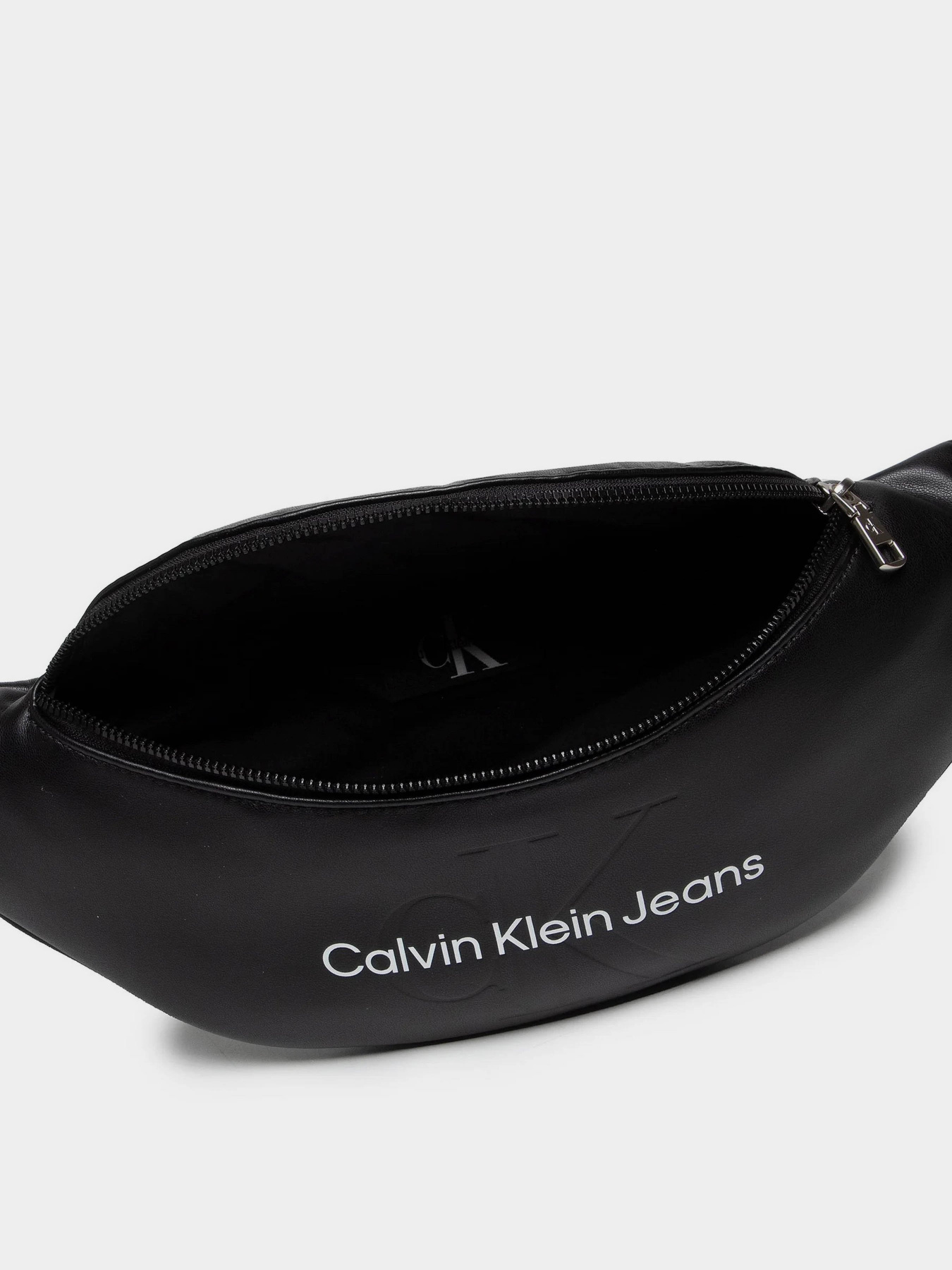 Поясна сумка Calvin Klein Monogram Soft Waistbag модель K50K508203-BDS Фото