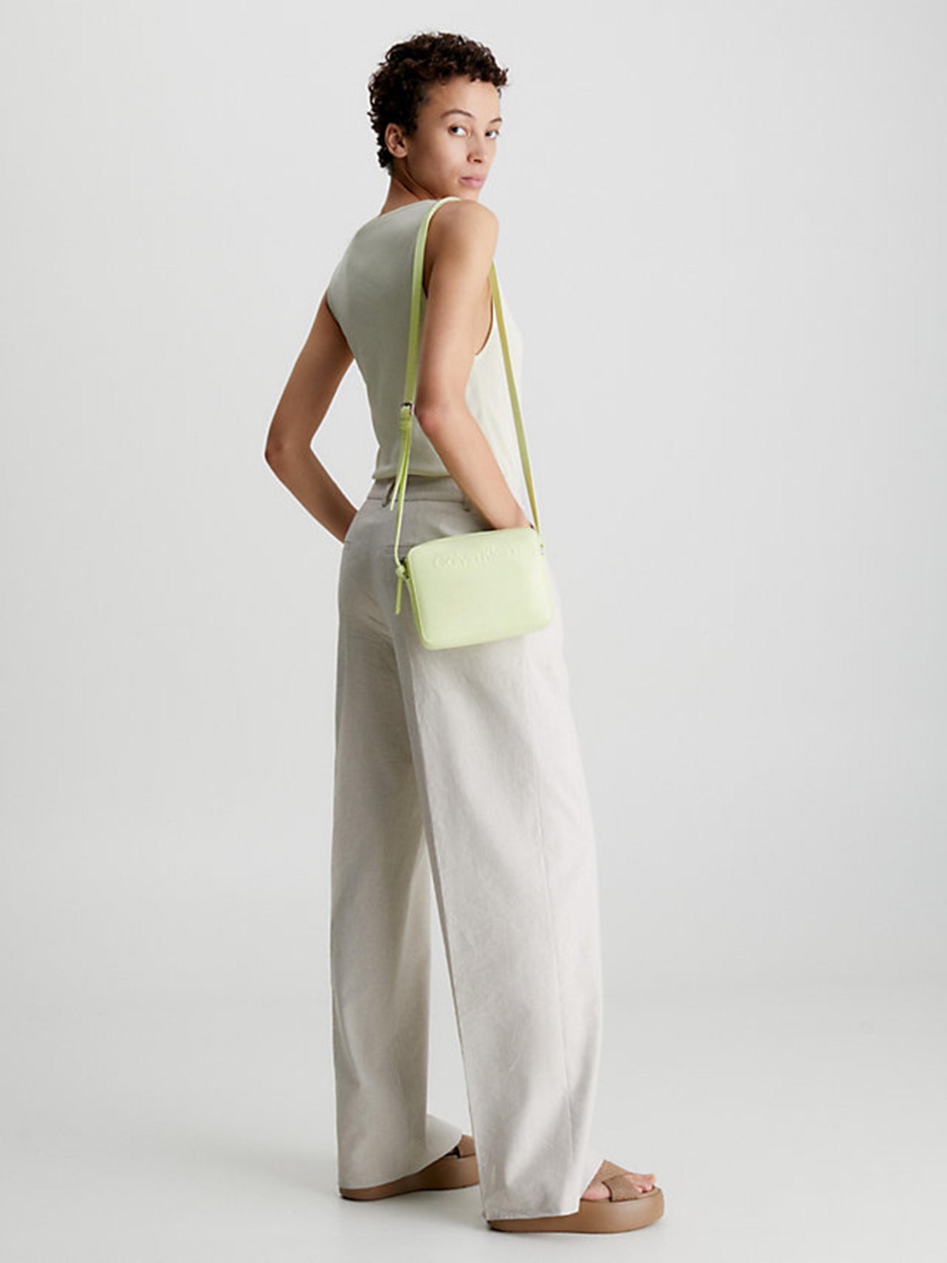 Крос-боді Calvin Klein модель K60K610439-LT2 Фото