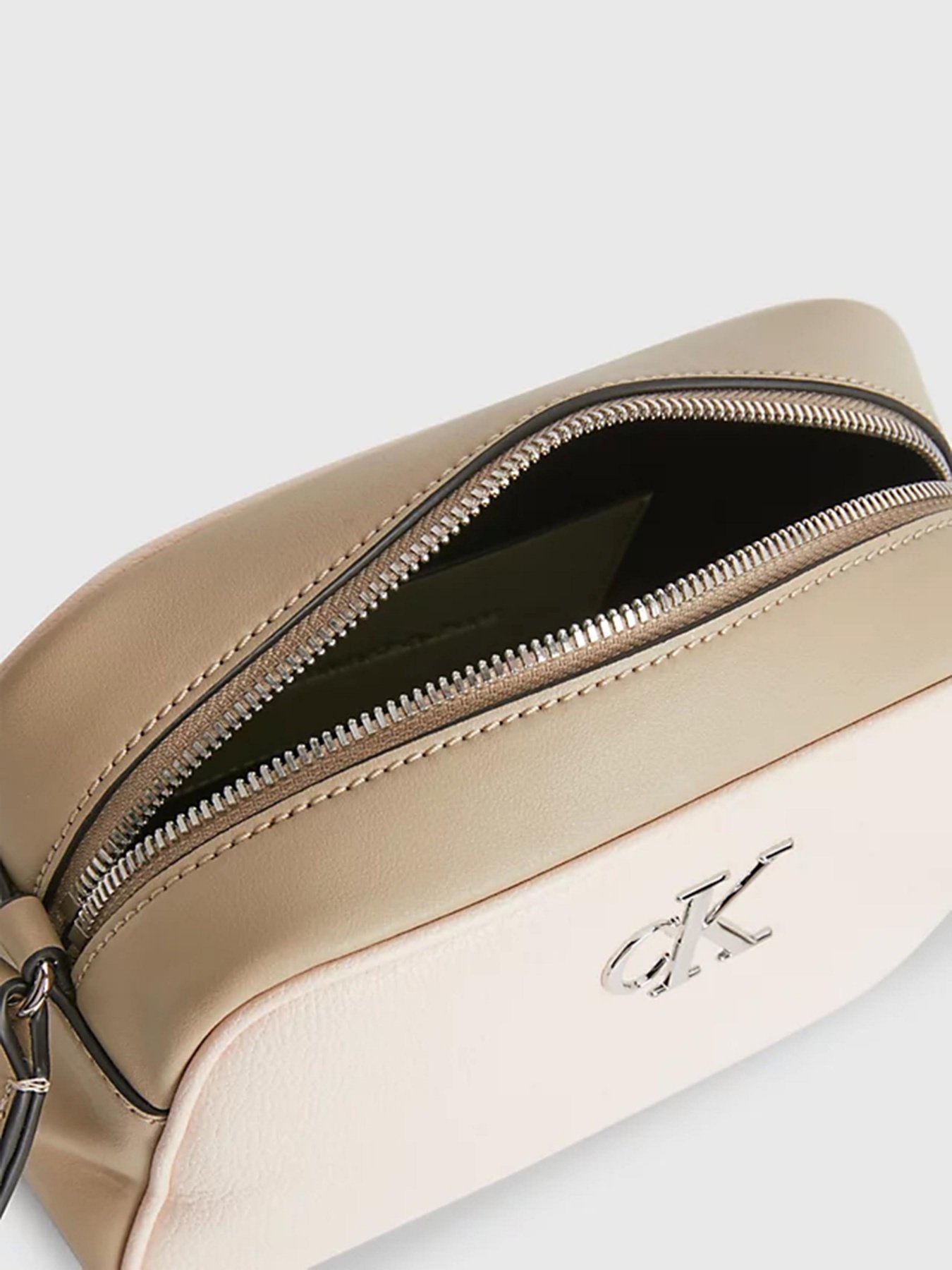 Кросс-боди Calvin Klein модель K60K610683-TGE Фото