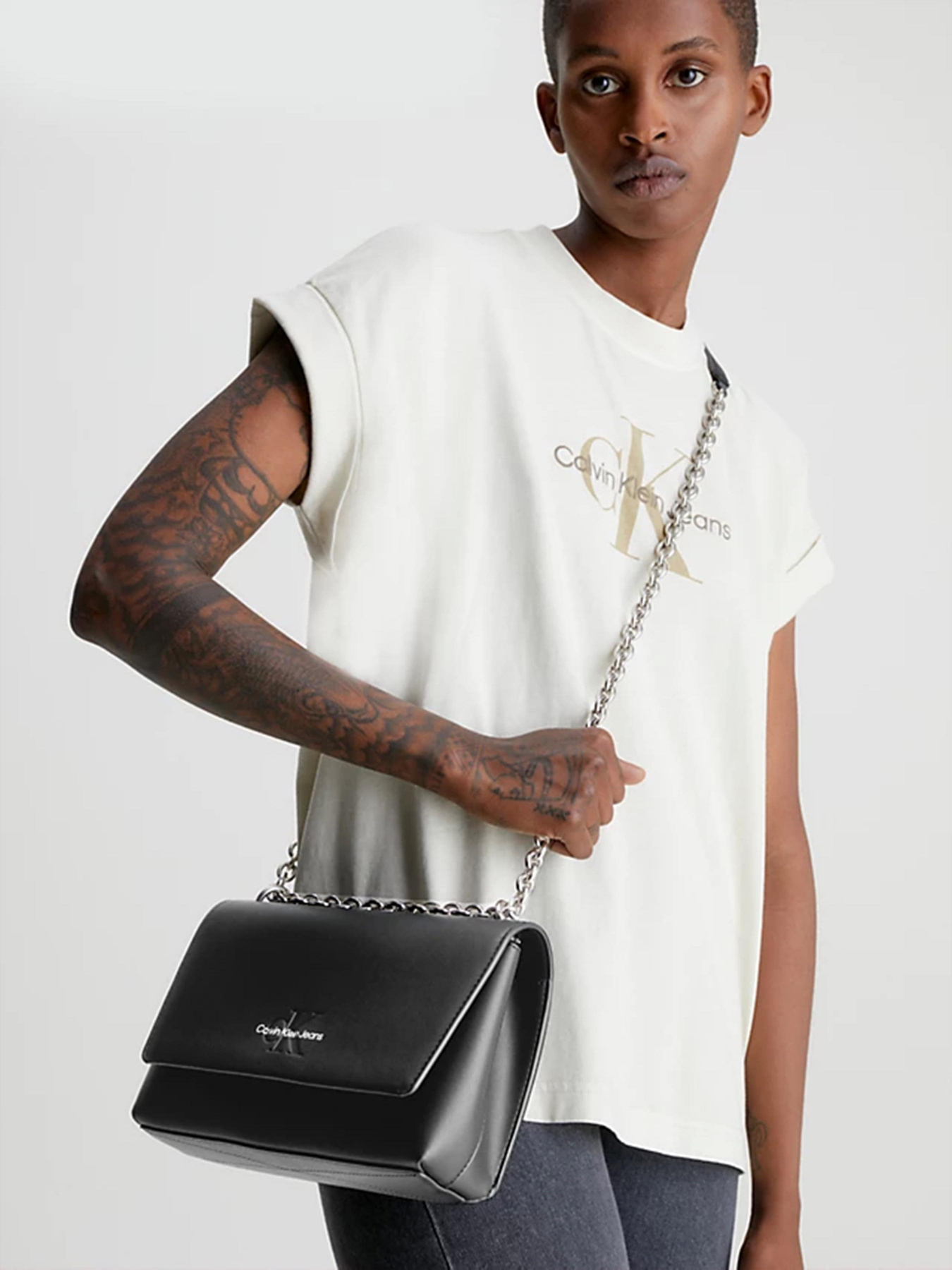 Кросс-боди Calvin Klein модель K60K610562-BDS Фото