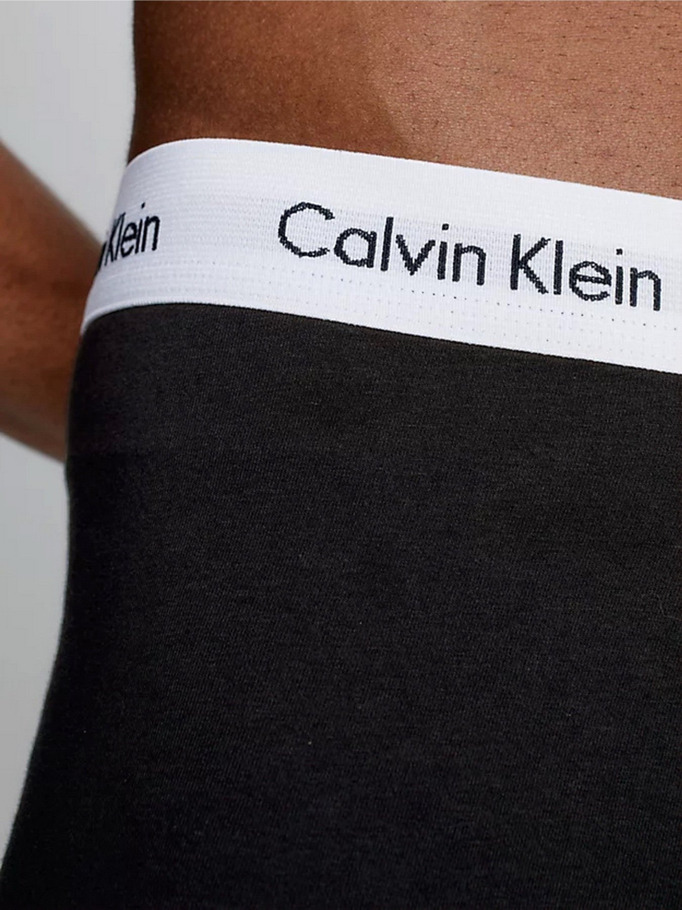 Набор трусов Calvin Klein Underwear 3p Low Rise Trunk модель 0000U2664G-001 Фото