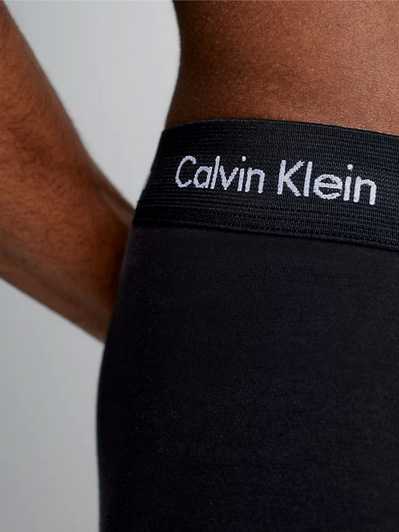 Набір трусів Calvin Klein Underwear 3-Pack Boxers - Cotton Stretch модель 000NB1770A-4KU Фото