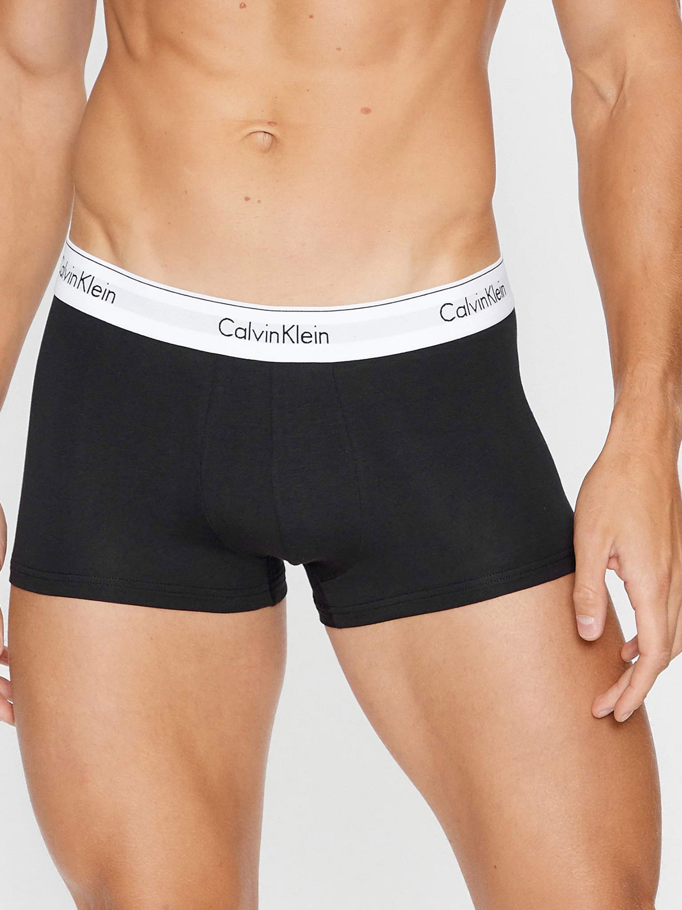 Набір трусів Calvin Klein Underwear Low Rise 3-Pack модель 000NB1085A-001 Фото