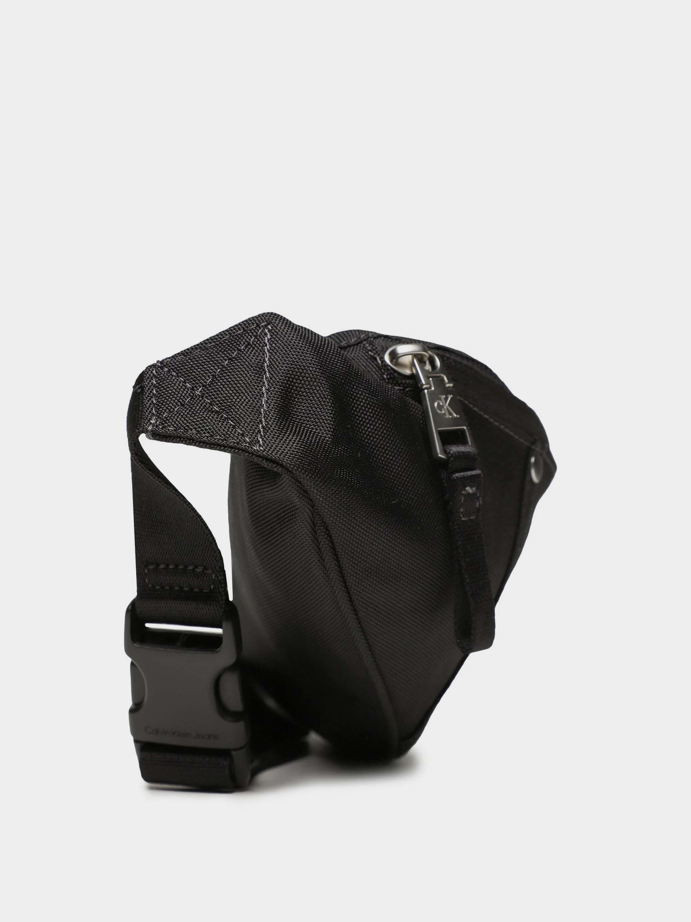 Поясна сумка Calvin Klein Sport Essentials Waistbag38 W модель K50K510675-BDS Фото