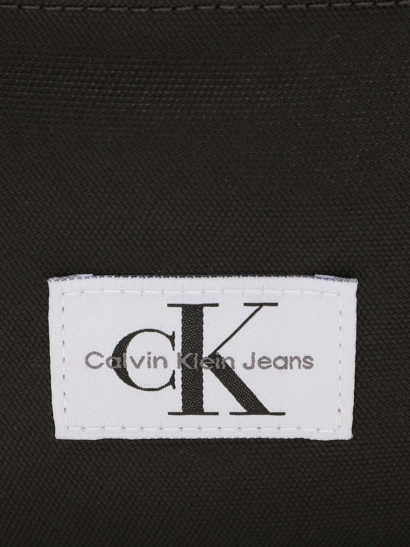 Поясна сумка Calvin Klein Sport Essentials Waistbag38 W модель K50K510675-BDS Фото