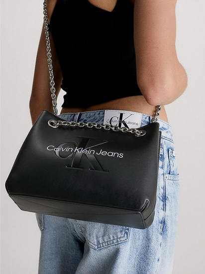 Крос-боді Calvin Klein Sculpted Shoulder Bag 24 Mono модель K60K607831-0GJ — фото 4 - INTERTOP