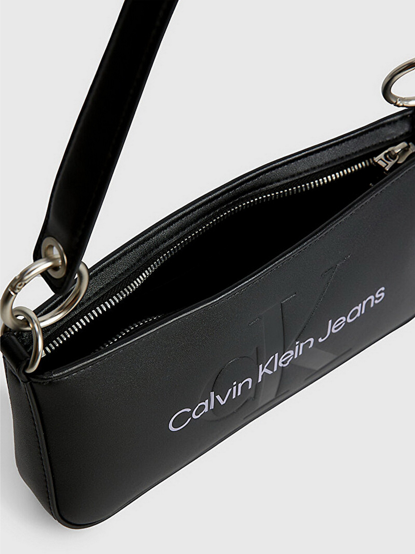 Хобо Calvin Klein Sculpted Shoulder Pouch25 Mono модель K60K610679-0GJ Фото