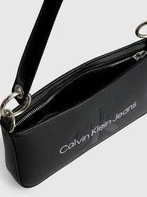 Хобо Calvin Klein Sculpted Shoulder Pouch25 Mono модель K60K610679-0GJ Хобо Calvin Klein Sculpted Shoulder Pouch25 Mono модель K60K610679-0GJ Фото