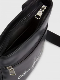 Мессенджер Calvin Klein Monogram Soft Flatpack18 модель K50K511110-BDS Фото
