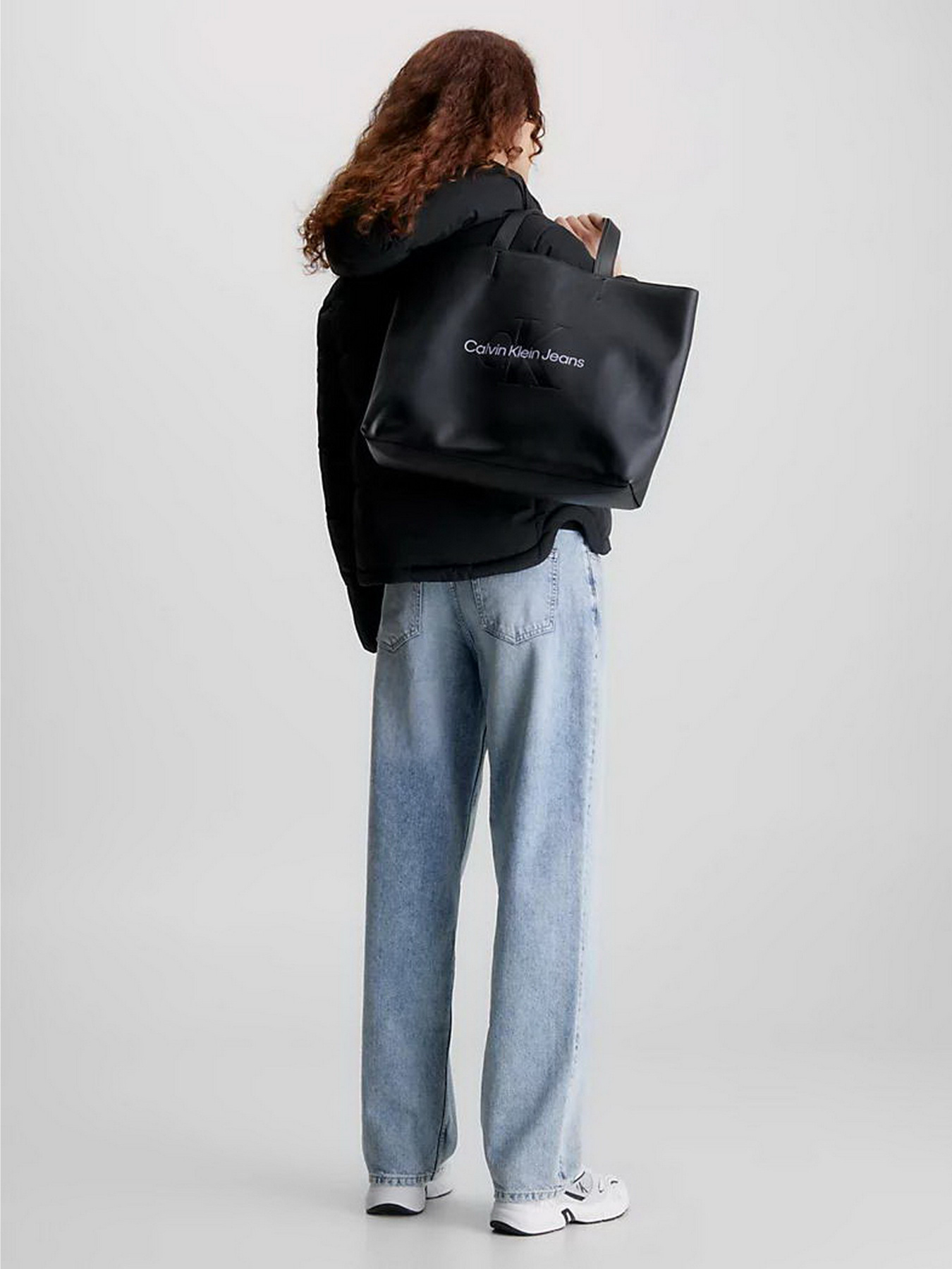 Шоппер Calvin Klein Sculpted Slim Tote34 Mono модель K60K610825-0GJ Фото