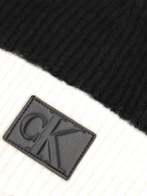Шапка Calvin Klein Colorblock Beanie модель K50K511163-BDS Фото
