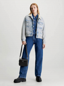 Крос-боді Calvin Klein Minimal Monogram Camera Bag18 T модель K60K611222-BDS Фото