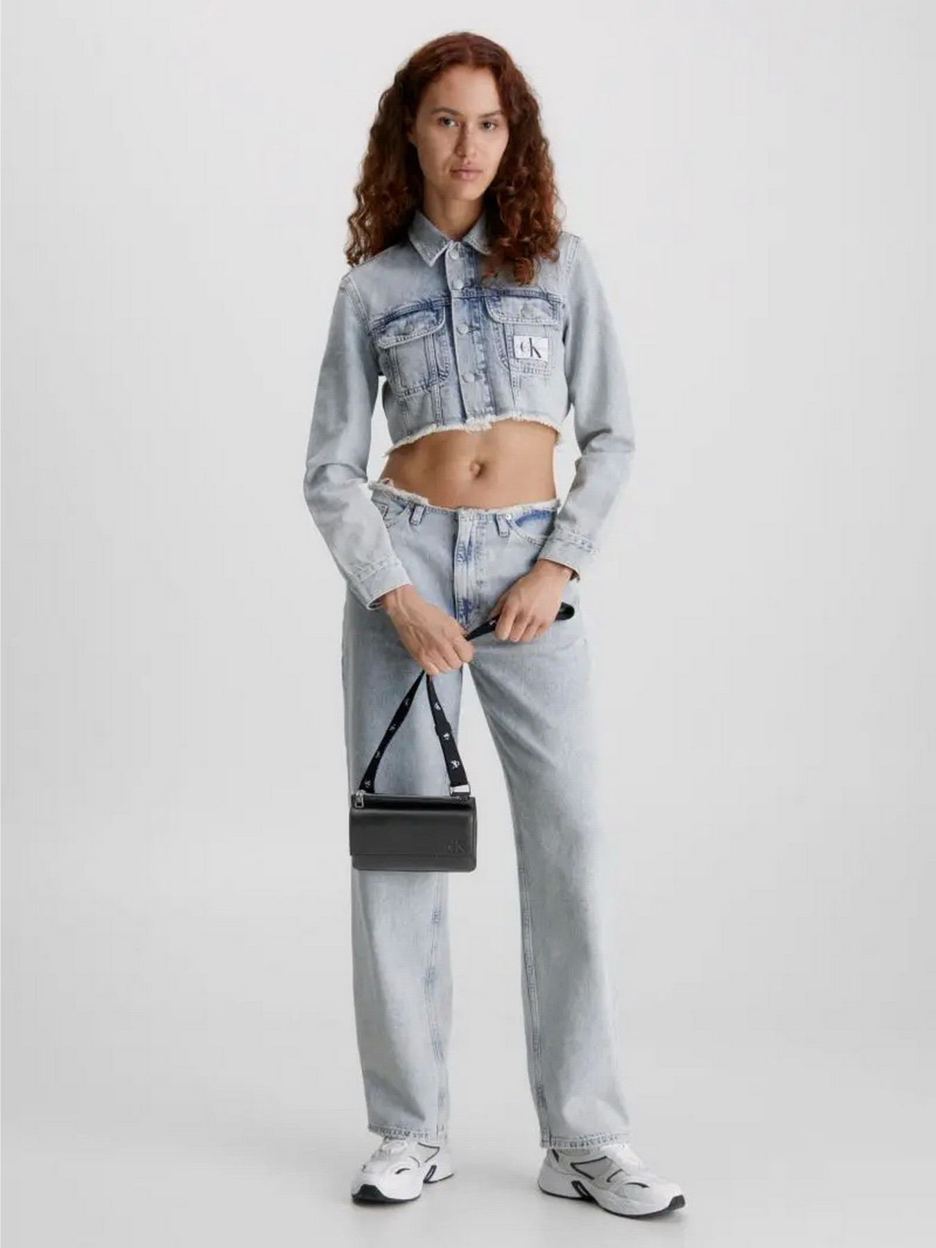 Кросс-боди Calvin Klein Ultralight Ew Phone Xbody Pu модель K60K610887-BDS Фото