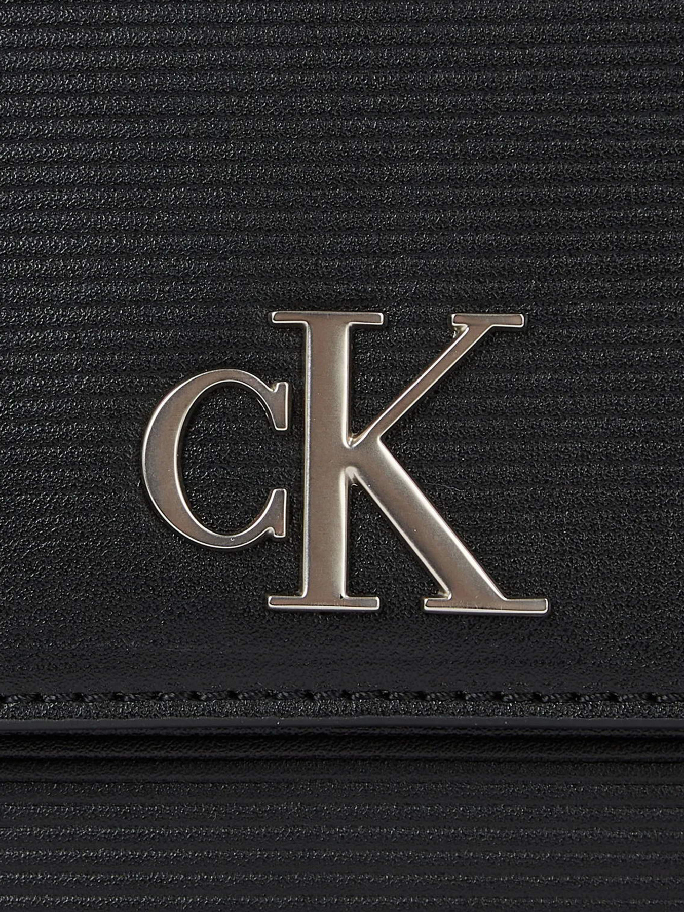 Кросс-боди Calvin Klein Minimal Monogram Saddle Bag22 модель K60K611226-BDS Фото