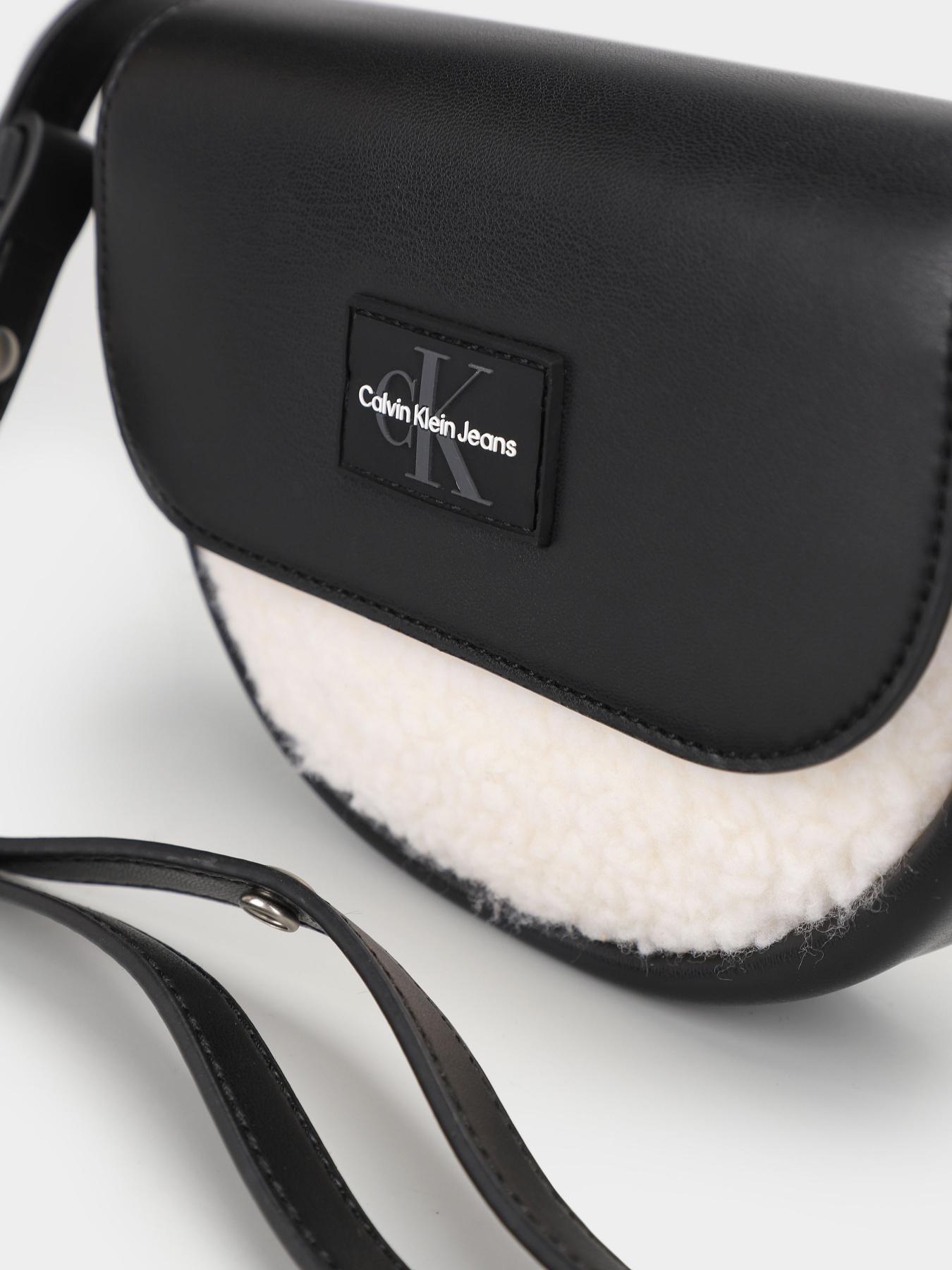 Кросс-боди Calvin Klein Chunky Cupsole Laceup Mid модель K60K611229-0GK Фото