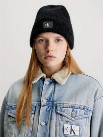 Шапка Calvin Klein Minimal Monogram Beanie модель K60K611257-BDS Фото