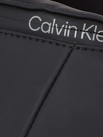 Поясна сумка Calvin Klein Rubberized Waistbag модель K50K510799-BAX Фото