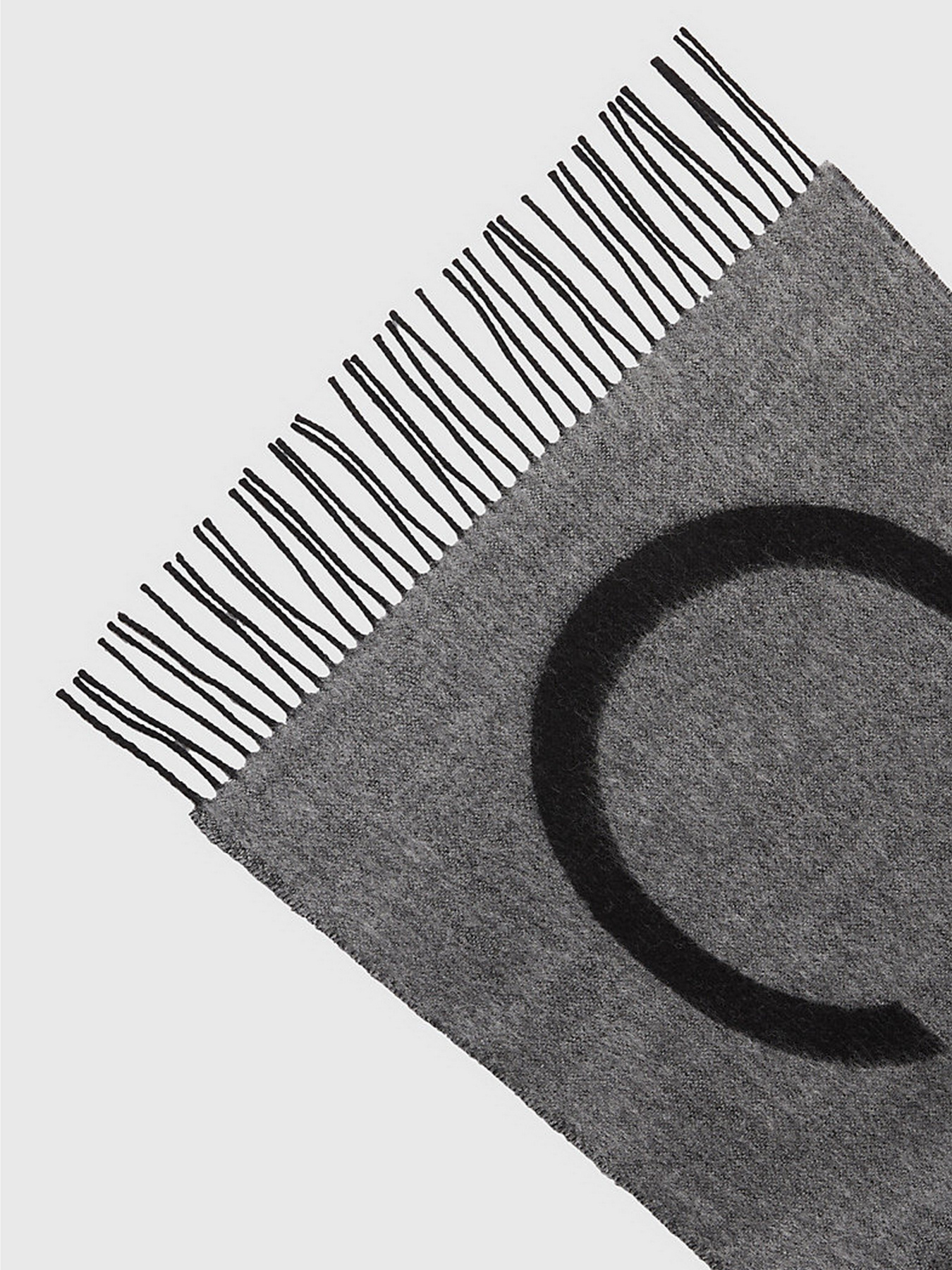 Шарф Calvin Klein Dark Jacquard модель K50K509696-BAX Фото