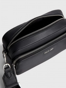 Мессенджер Calvin Klein Must Camera Bag W/Pckt Lg модель K60K608410-BAX Фото