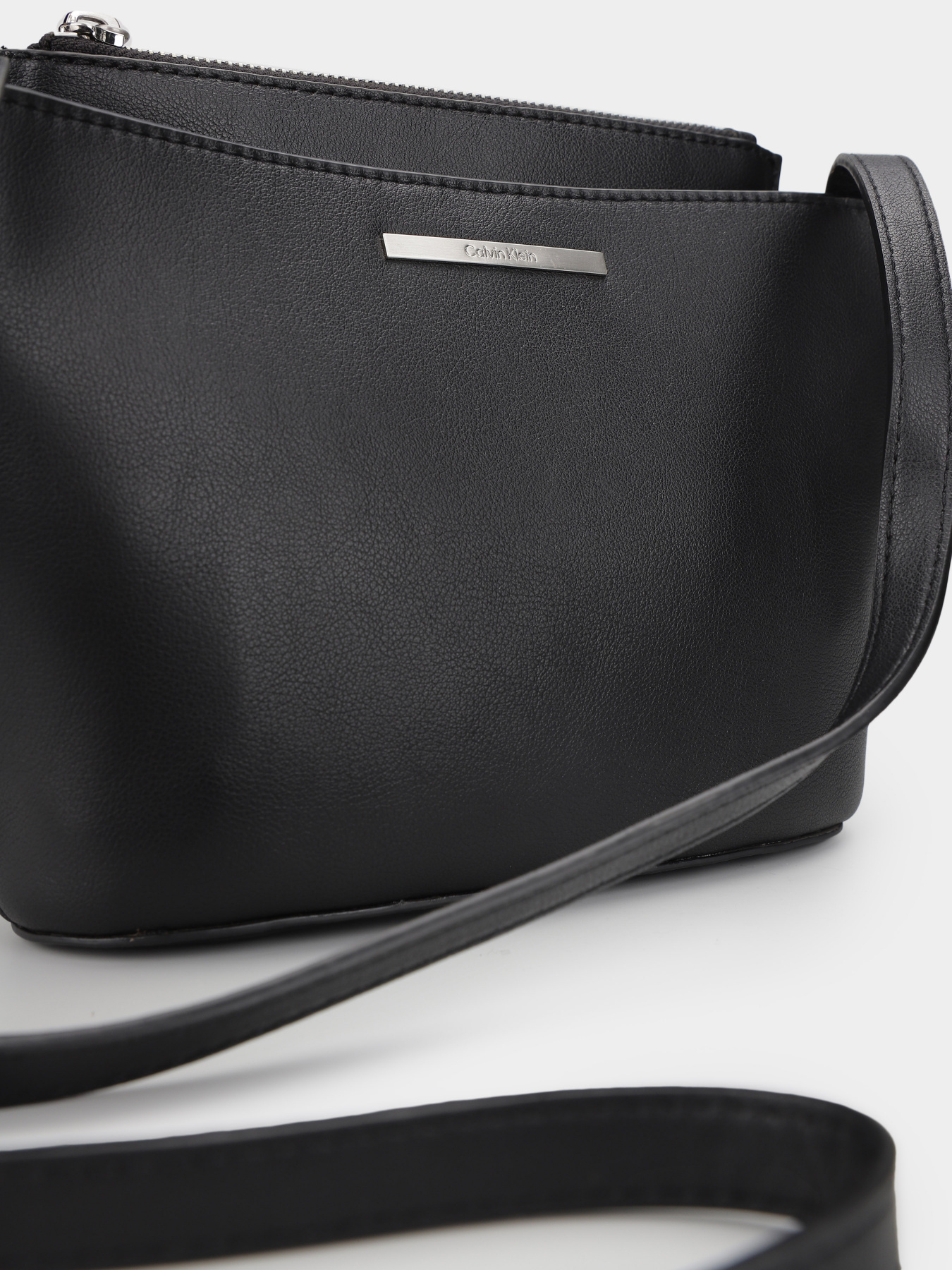 Крос-боді Calvin Klein Daily Dressed Crossbody модель K60K611075-BAX Фото