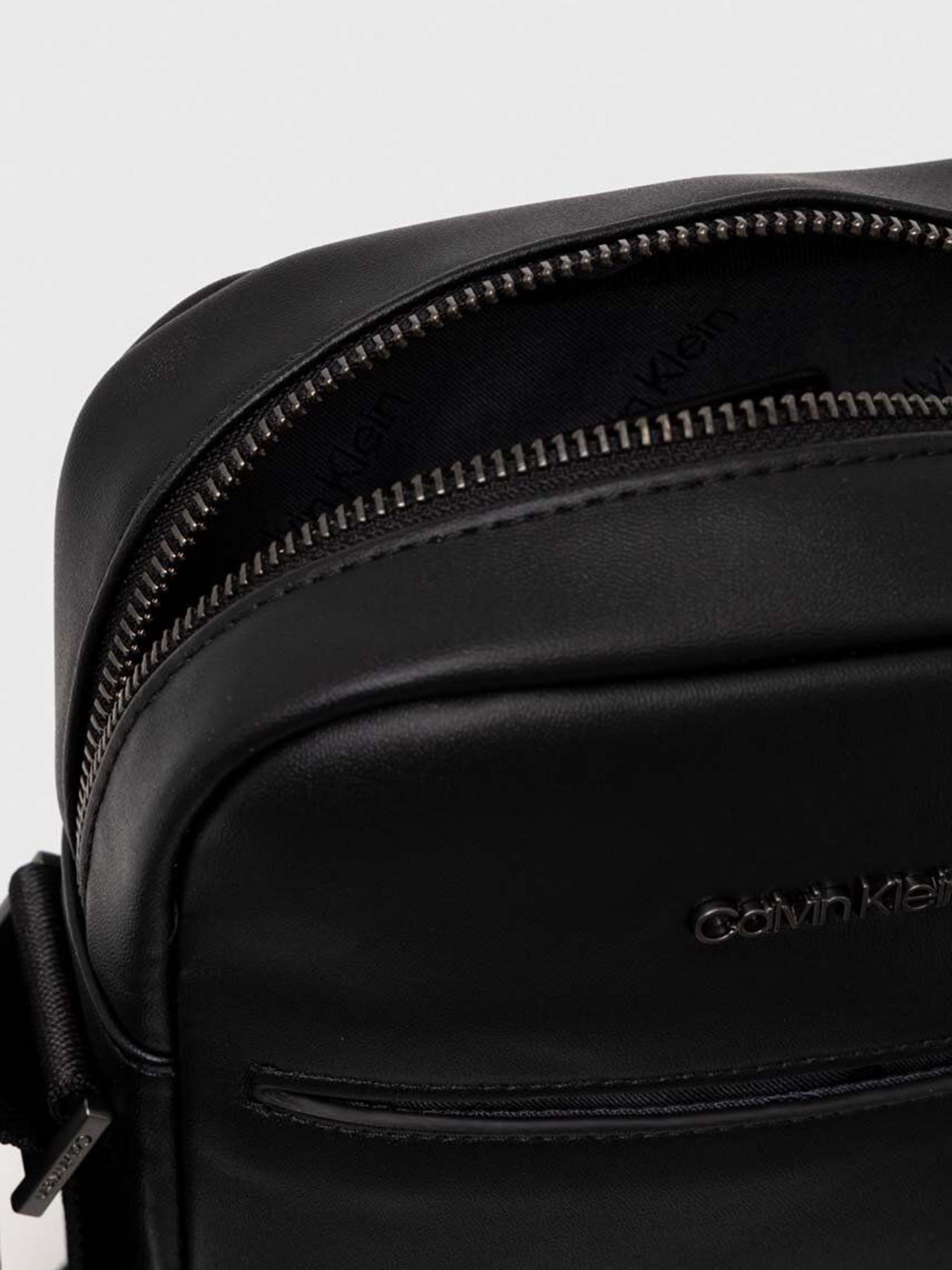 Мессенджер Calvin Klein Ck Set Reporter S модель K50K511240-BEH Фото