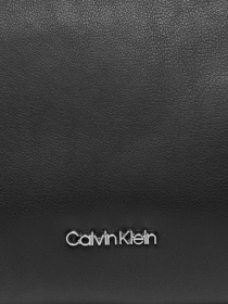 Хобо Calvin Klein Gracie Shoulder Bag модель K60K611341-BEH Фото