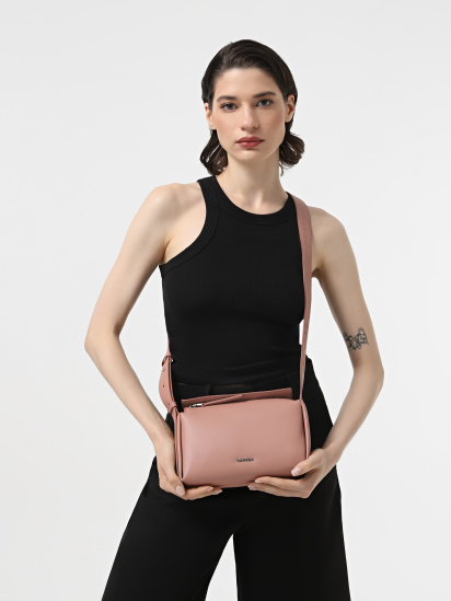 Крос-боді Calvin Klein Gracie Mini Crossbody модель K60K611346-VB8 — фото 5 - INTERTOP