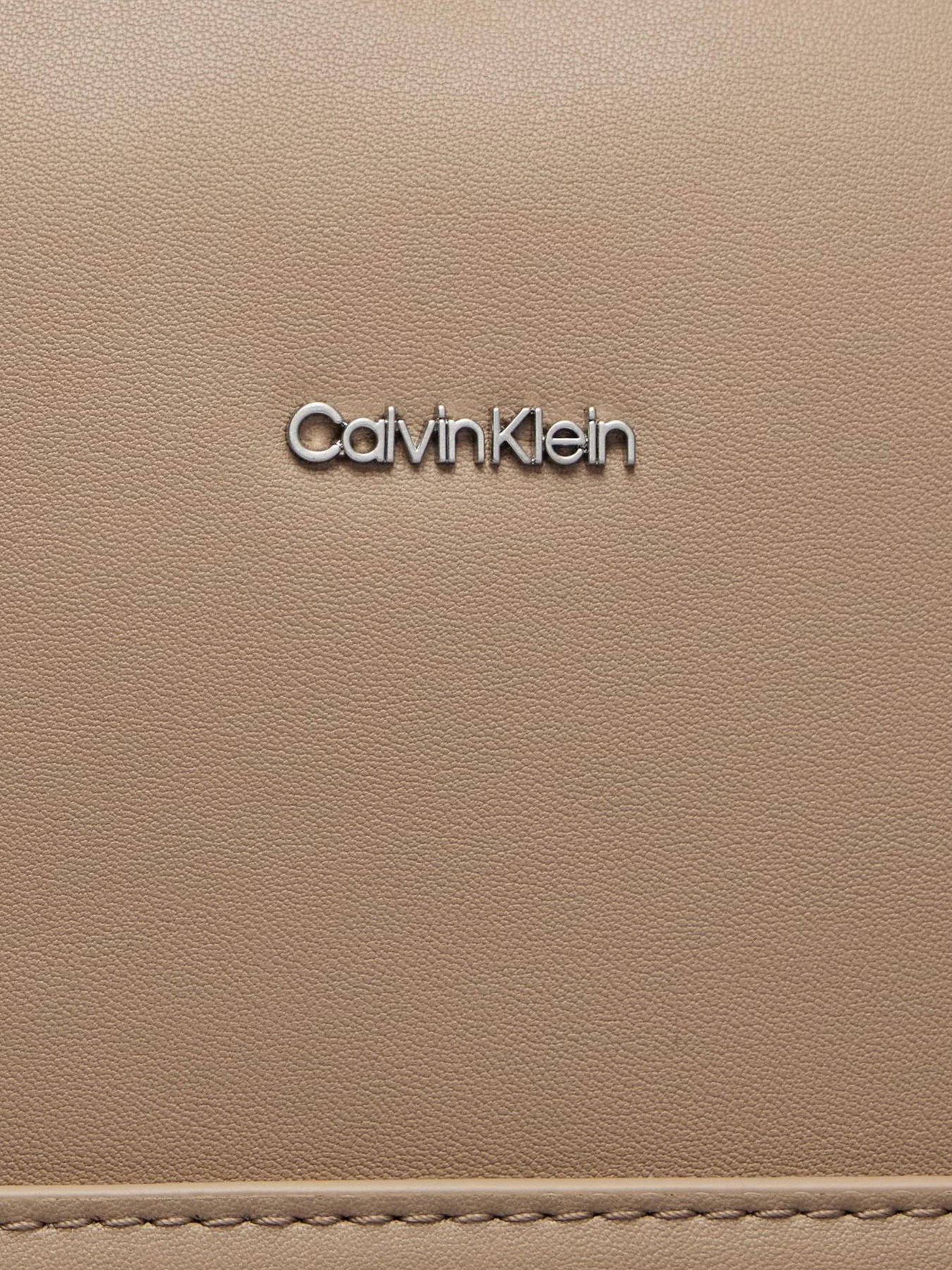 Повседневный рюкзак Calvin Klein Ck Must Dome Backpack модель K60K611363-PFA Повседневный рюкзак Calvin Klein Ck Must Dome Backpack модель K60K611363-PFA Фото