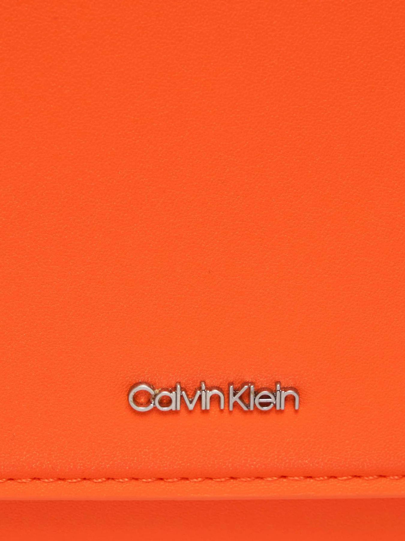 Хобо Calvin Klein Ck Must Shoulder Bag модель K60K611364-SA3 Фото