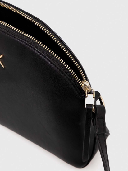 Крос-боді Calvin Klein Re-Lock Seasonal Crossbody Md модель K60K611444-BEH — фото 5 - INTERTOP