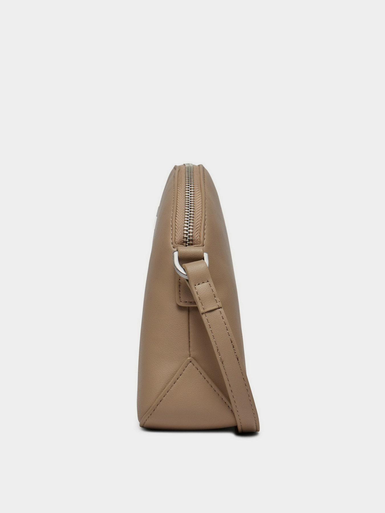 Кросс-боди Calvin Klein Re-Lock Seasonal Crossbody Md модель K60K611444-PFA Фото