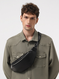 Поясная сумка Calvin Klein Ultralight Waistbag 38 Pu модель K50K511491-BEH Фото