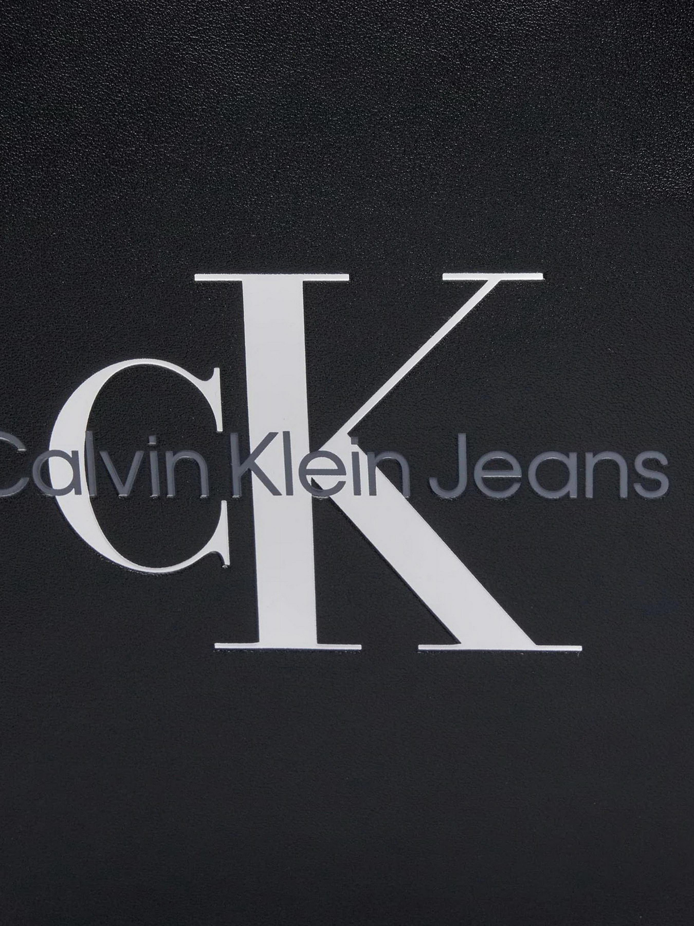 Кросс-боди Calvin Klein Monogram Soft Reporter18 модель K50K511523-BEH Фото