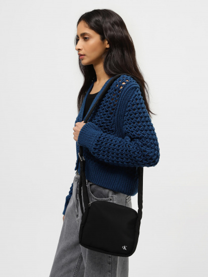 Крос-боді Calvin Klein Block Sq Camerabag21 Ny модель K60K611557-BEH — фото 6 - INTERTOP