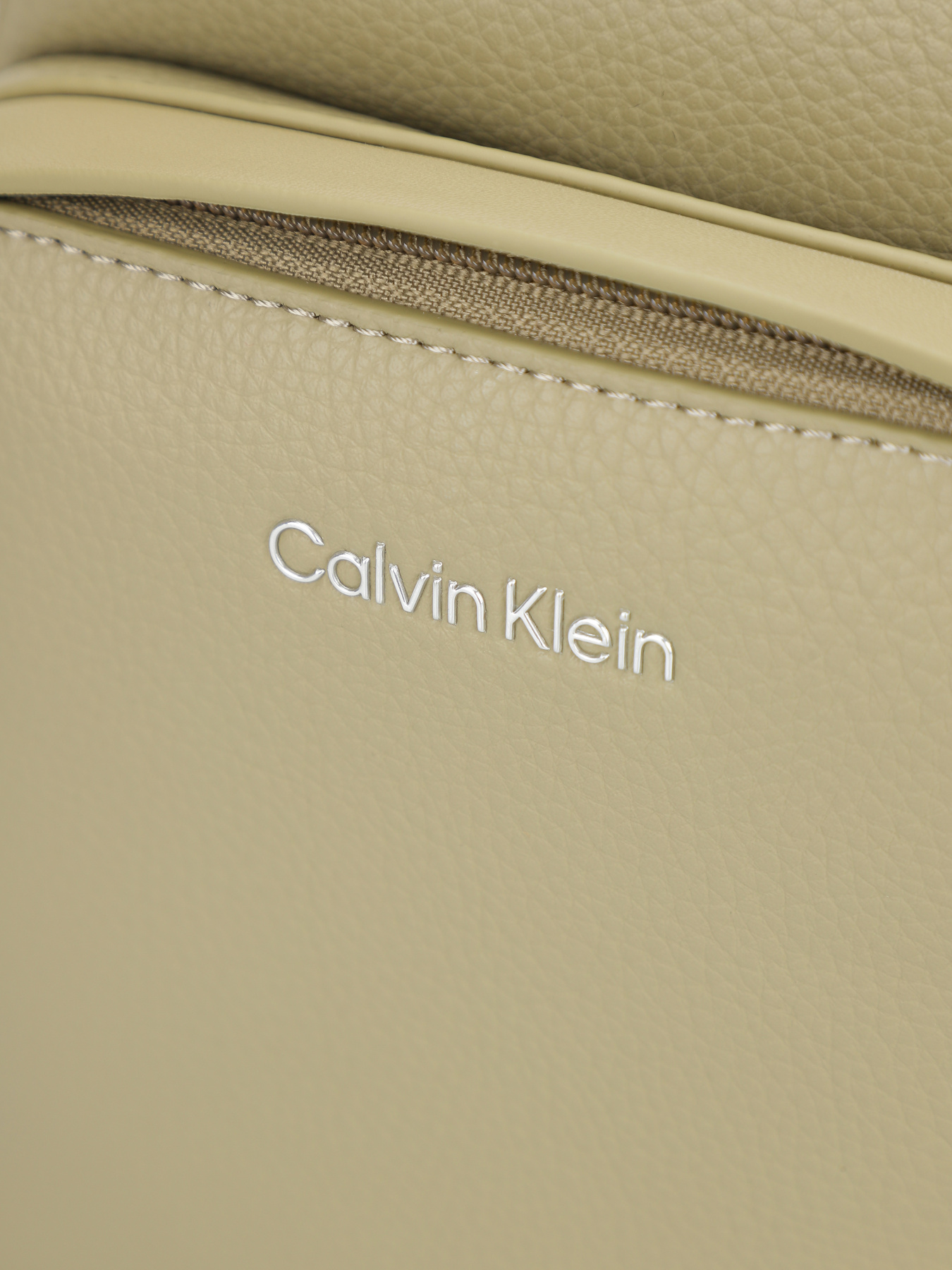 Крос-боді Calvin Klein Ck Must Reporter S Модель K50K511606-MSS Фото