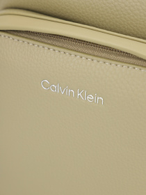 Крос-боді Calvin Klein Ck Must Reporter S Модель K50K511606-MSS Фото