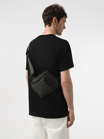 Кросс-боди Calvin Klein Essential модель K50K511639-MRZ Фото