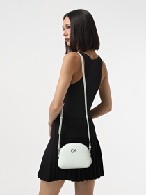 Крос-боді Calvin Klein Daily Small Dome Pebble модель K60K611761-LIA Фото
