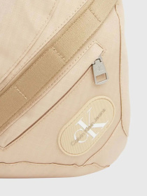 Крос-боді Calvin Klein Metaforms Rounded Cb Sling38 модель K50K511733-PF2 Фото