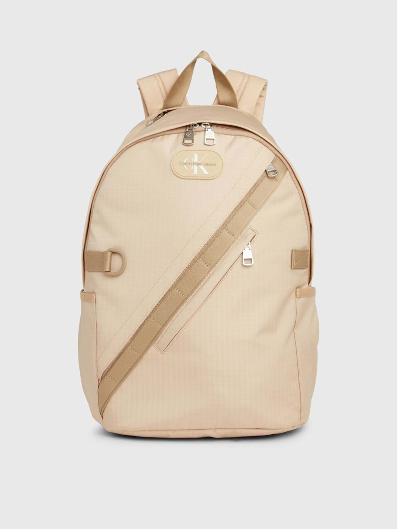 Рюкзак Calvin Klein Metaforms Rounded Bp44 модель K50K511770-PF2 Фото