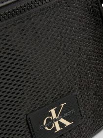 Крос-боді Calvin Klein Tagged Square Camera Bag18 модель K50K511779-BEH Фото