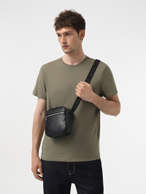 Крос-боді Calvin Klein Ultralight Sq Camera Bag18 Pu модель K50K511788-BEH Фото